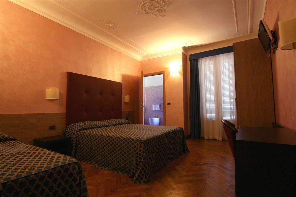 Hotel Panizza Milan Luaran gambar